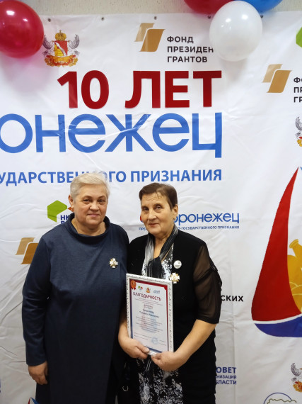 Своих не бросаем. Своих не бросаем.